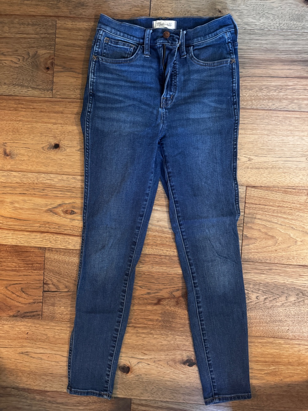 Madewell indigo blue skinny jeans
